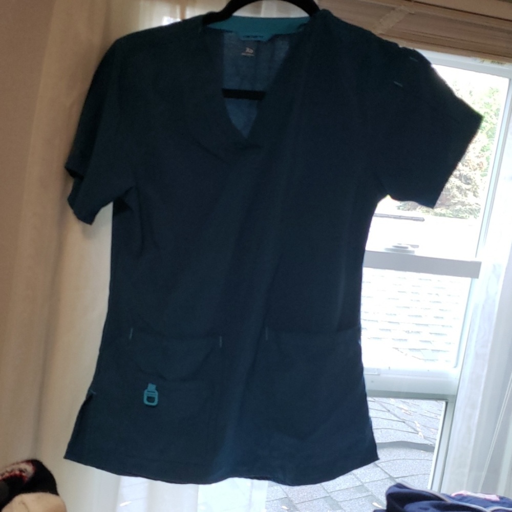 Carhartt cross flex womens scrub top